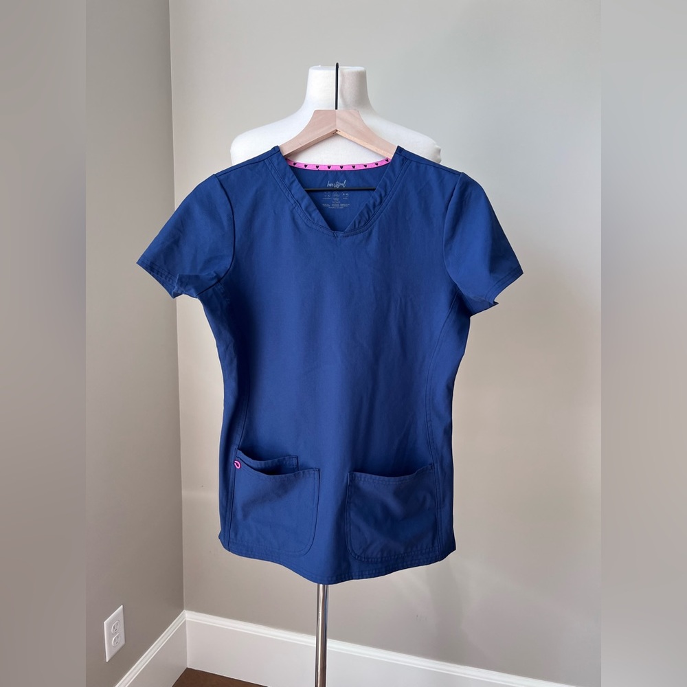 Women’s Petite Navy Scrub Top Size Small by HeartSoul